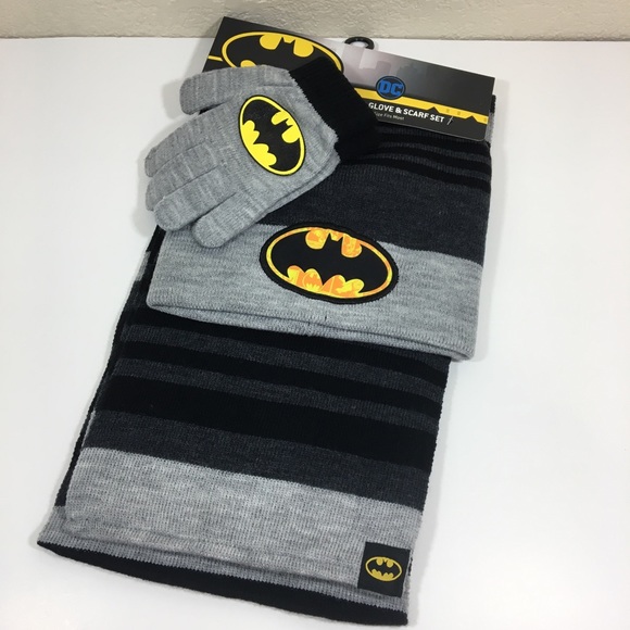 3 Pc Batman Set Scarf Beanie Gloves - Picture 2 of 3